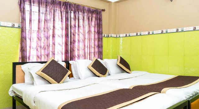 Choudhary Hotel, Prenota Hotel Hotel a West Bengal con parcheggio, Parcheggio
