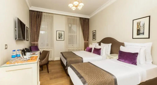 Трёхместный номер Deluxe Meroddi Galata Mansion