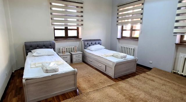 Двухместный номер Standard Хостел New Darhans Hotel
