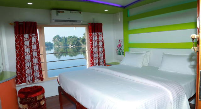 Номер Classic Отель Sreekrishna 3 Bedroom Private Houseboat