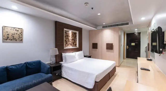 Двухместная студия Premier с балконом Отель Admiral Premier Bangkok