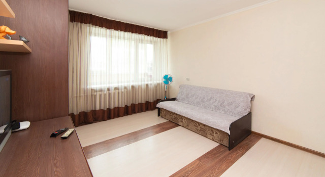 Nochnik Na Vodnikov 12 Apartment, Prenota Appartamento Hotel a Tyumen Region con parcheggio, Parcheggio