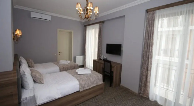 Camera doppia Superior con balcone e con vista sulla città Hotel Pushkin