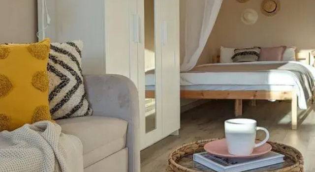 Komfortnaya V Tsentre Flat, Prenota Appartamento Hotel a Pskov Region con parcheggio, Parcheggio