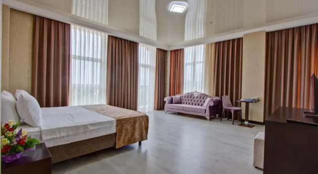 Двухместный люкс Karagat Hotel / Карагат
