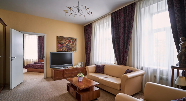 Двухместный люкс Центральный by USTA Hotels