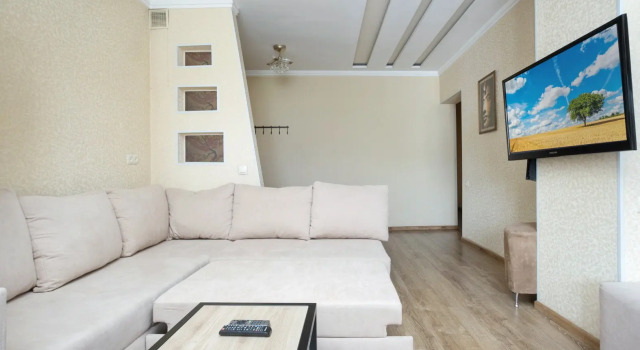 Апартаменты Апартаменты on Sayat-Nova Ave. 33-53