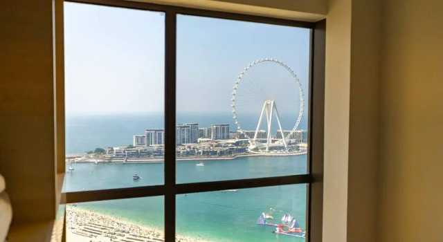 Хостел Boris Capsule JBR, Забронировать Хостел Джумейра , рядом с Dubai Marina Yacht Club