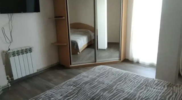 Dvukhkomnatnaya Ryadom s Novym Khersonesom Flat, Book Apartment Sevastopol 