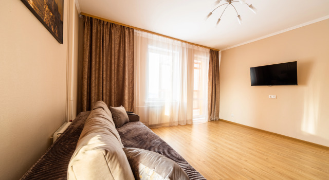 Favorite House Na Kapitanskoy 6 Apartaments, Reserva ahora Apartamento Hoteles en Krasnoyarsk con aparcamiento, Aparcamiento