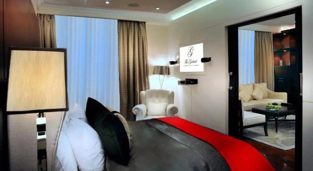Двухместный Diplomatic Suite Sun City Hotel - The Gabriel