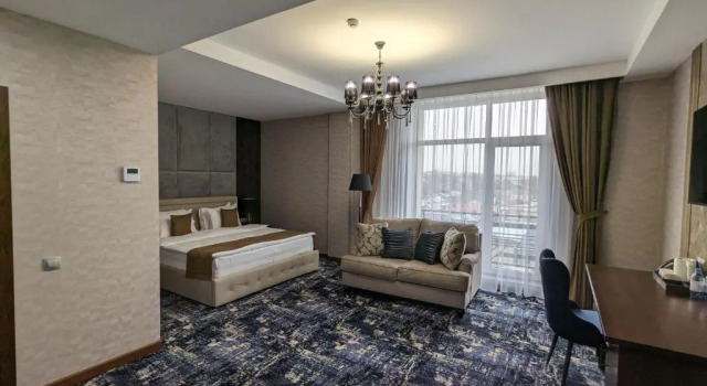 Junior suite doppia con balcone MirOtel