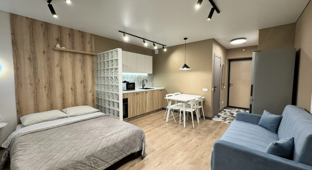 Studiya dizainerskaya dlya semi beskontaktnoe zaselenie Uyutno Izhevsk Flat, Prenota Appartamento Hotel a Udmurtia con parcheggio, Parcheggio