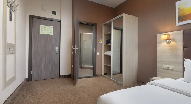 Двухместный номер Стандартный Отель Golden Tulip Krasnodar