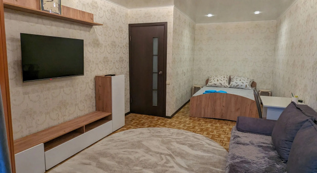 Naberezhnochelninskiy Prospekt 16 Flat, Prenota Appartamento Hotel economici a Tatarstan