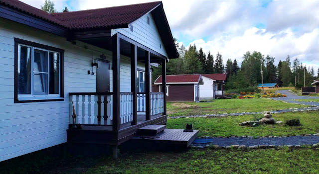 Ruskealskiy Prival-3 Private house, Prenota Casa vacanze Cottage a Carelia, Cottage