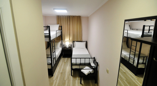 Standard Kolmen hengen huone Light Hotel