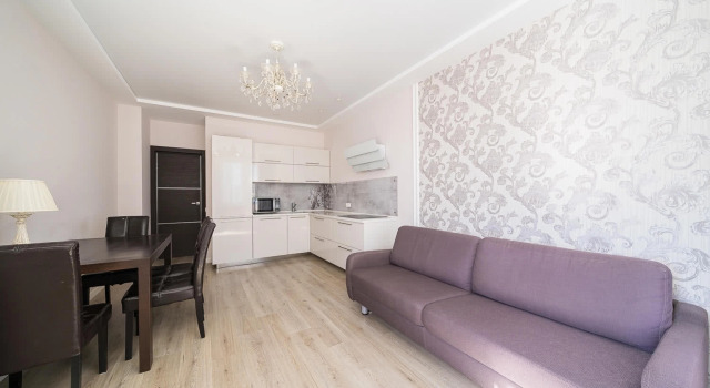 Люкс с балконом Апартаменты FlatsinMinsk