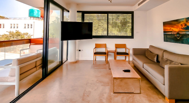 Апартаменты Ophrys 1BR Tel Aviv Kerem Kalisher