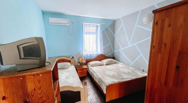 Трёхместный номер Comfort База отдыха Динамо 1
