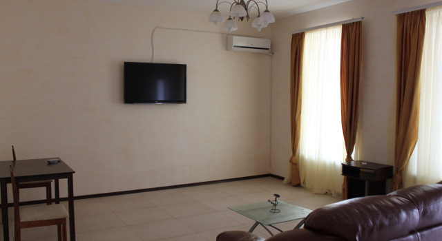Astarta Mini-Hotel, Buchen Sie Gasthaus Motels in Odessa region, Motel