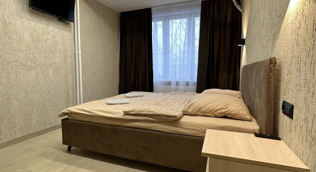 Guest House Express-1 Na Budennogo 1a K1, Prenota Affittacamere Hotel a Tyumen Region con parcheggio, Parcheggio