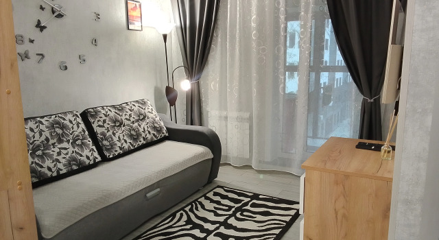 Laura Apart 38 Flat, Book Lejlighed Hoteller i Irkutsk med parkering, Parkering