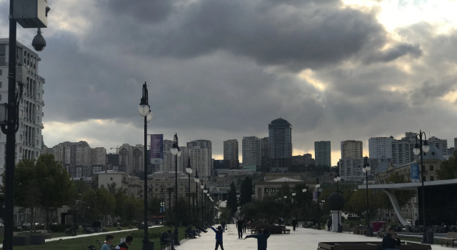 Nine Hotel Baku, Rezerwuj Hotel Hotele w Nasimi z basenem, Basen