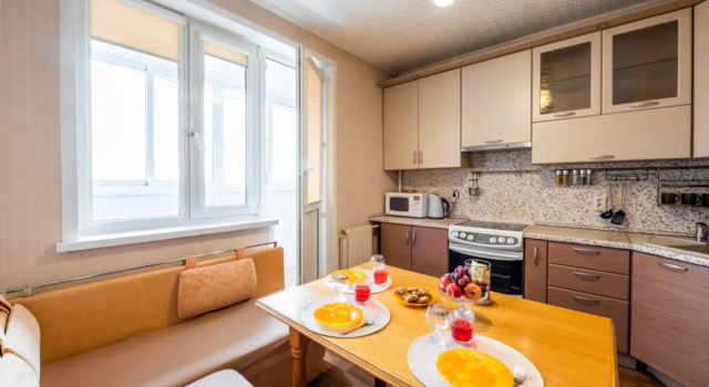 Vidovaya LaylaTov na Metro Uzshnaya Flat, Prenota Appartamento Hotel a Mosca con parcheggio, vicino a Stazione metro Južnaja, Parcheggio