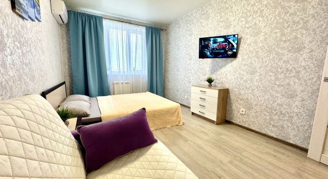 Uyutniye Na 10 Etazhe V ZhK Akademicheskiy Ryadom S Parkom im. Gagarina Apartments, Réserver Appartement Sovetsky district Samara