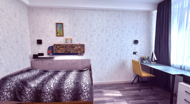 Uyutnaya Prostornaya 3-Kh Komnatnaya Flat, Boek Appartement Oessoeriejsk Kraj Primorski