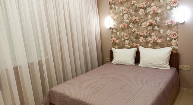 Dvukhkomnatnye V Tsentre Vladivostoka Apartments, Buchen Sie Ferienwohnung Wladiwostok 