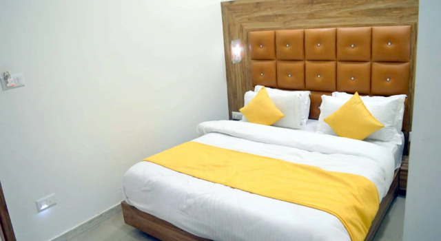 Maryland by Sky Stays Hotel, Rezervovat Hotel Hotely v Gujarat s parkováním, Parkování