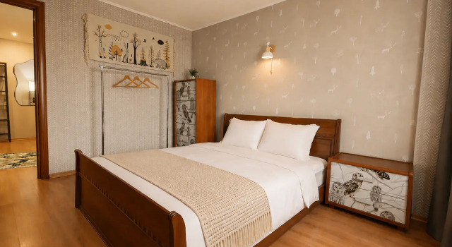 Vash Rantye Na Polyarnykh Zoryakh 49/2 V Dome S Restoranom Tundra Flat, Prenota Appartamento Hotel a Murmansk Region con parcheggio, Parcheggio