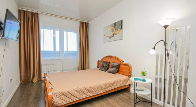 1-k kvartira na Borsoyeva 77 Flat, Rezerwuj Apartament Hotele w Buryatia z parkingiem, Parking