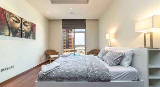 bnbme beach Tiara Residence Apartments, Забронировать Апартаменты/квартира Отели Пальмы Джумейра с бассейном, Бассейн