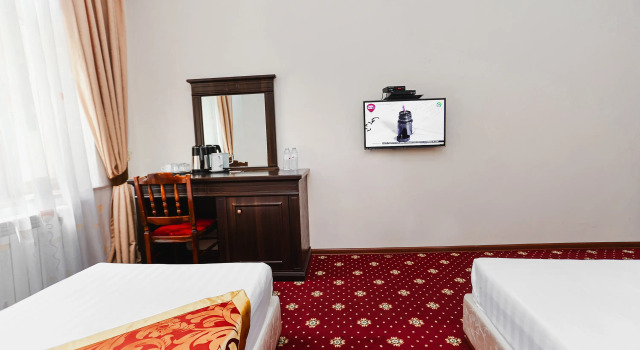 Standard Dreier Zimmer Yangi Sharq