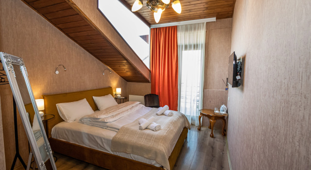 Отель Old Tbilisi 5 rooms