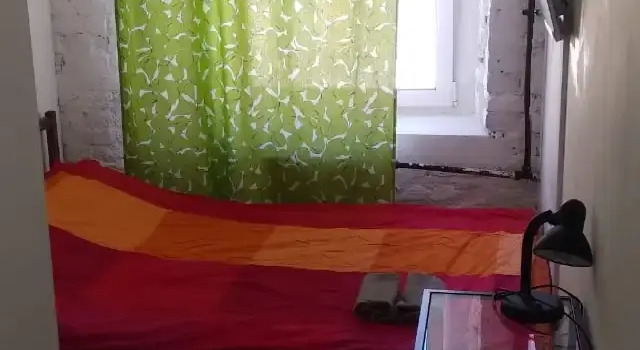 Гостевой дом Комнаты на Грибоедова 45, Забронировать Гостевой дом Недорогие отели Санкт-Петербурга, рядом с Станция метро «Сенная Площадь», недорого