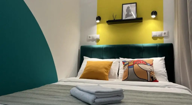 Dizaynerskie yarkie ryadom s Vnukovo Apartments, Reservar Apartamento Hotéis baratos em Moscou