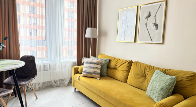 Uyutnaya Semeynaya U Metro Kotelniki Flat, Buchen Sie Ferienwohnung Hotels in Oblast Moskau mit Parkplatz, Parkplätze