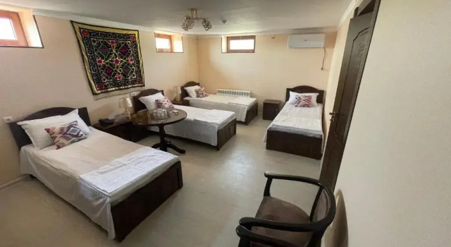 Camera quadrupla Standard Hotel Samarkand Ali