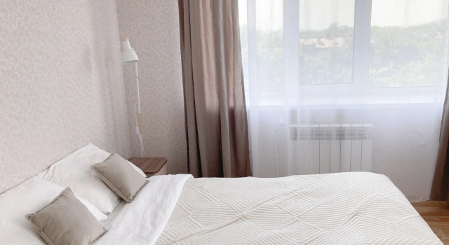 S Interyerom V Svetlykh Tonakh Flat, Buchen Sie Ferienwohnung Ussurijsk 