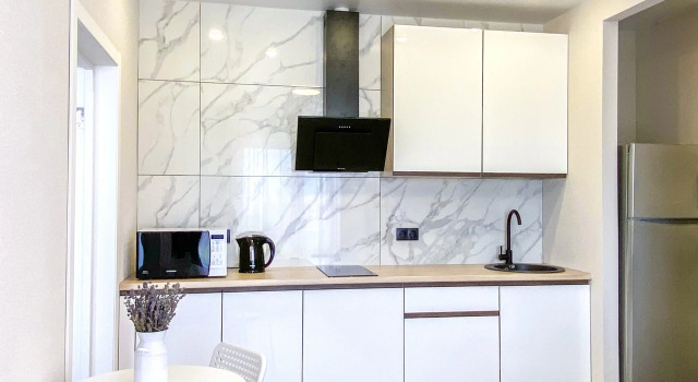 Na Ulitse Zagorodnaya 8kA Apartments, Rezerwuj Apartament Hotele w Obwód pskowski z parkingiem, Parking