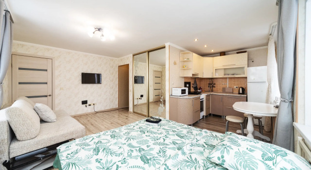 Uyutnaya Ctudiya V Tsehtpe Industrialnogo Rayoha Flat, Prenota Appartamento Hotel a Perm Krai con parcheggio, Parcheggio