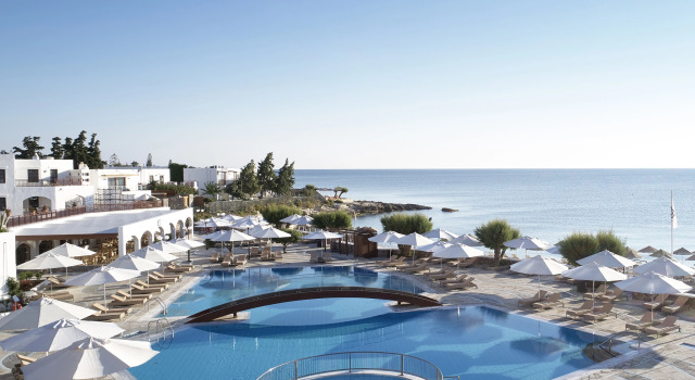Отель Creta Maris