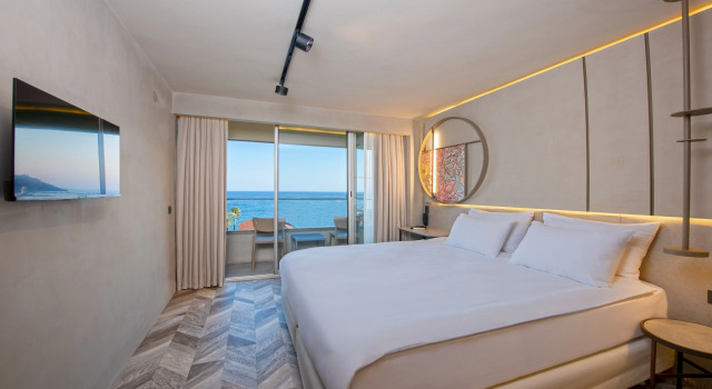Двухместный номер Standard с балконом и с видом на море Büyük Hotel