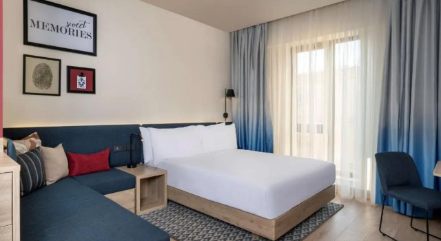 Двухместный номер с диваном Hampton by Hilton Ташкент
