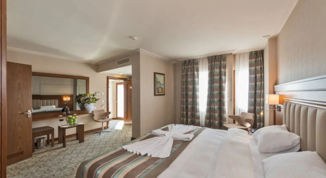Люкс Отель BEKDAS DELUXE & SPA