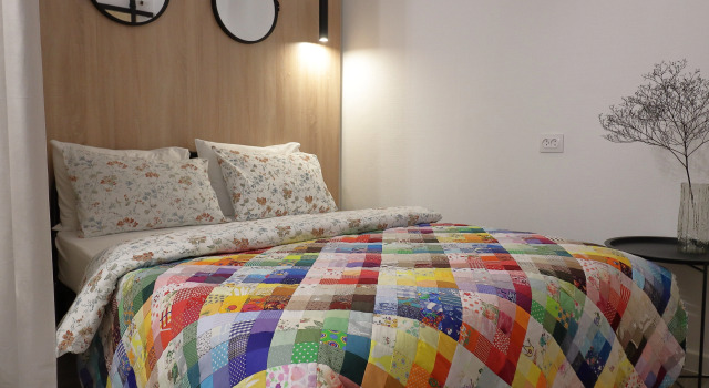 V Tsentre Yugo-Zapada Ryadom S Ploschadyyu Koneva Flat, Book Apartment Hotels in Kirov Region with Parking, Parking